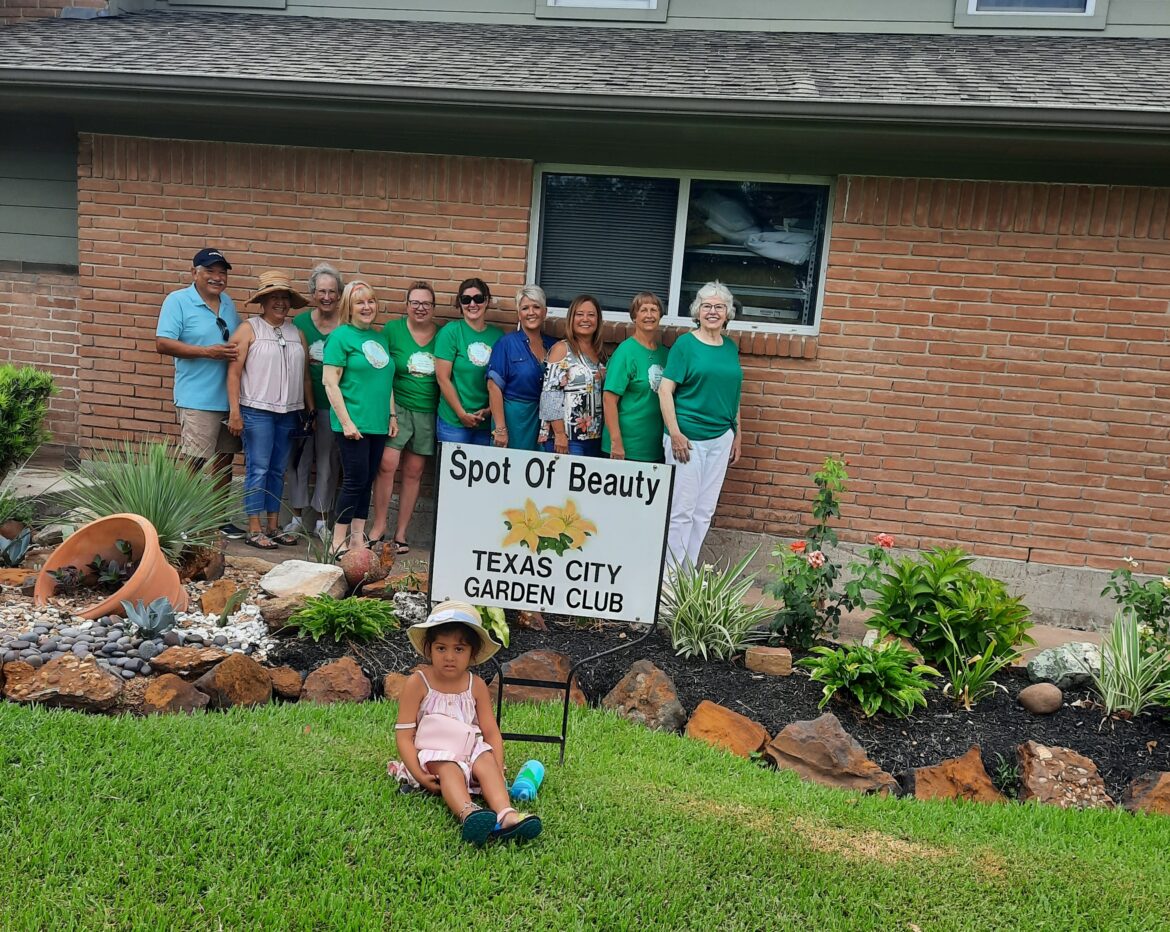 230709TCGardenClubPhoto2